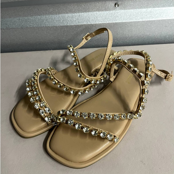 Shoe Dazzle Women's New Nude Rhinestone Geneva Gladiator Slide Sandal - Size 8 - Picture 1 of 7
